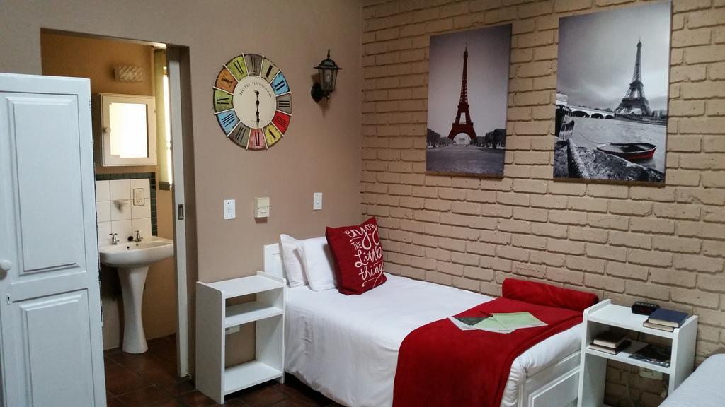 Greenfields Guesthouse & Restaurant Alberton Esterno foto