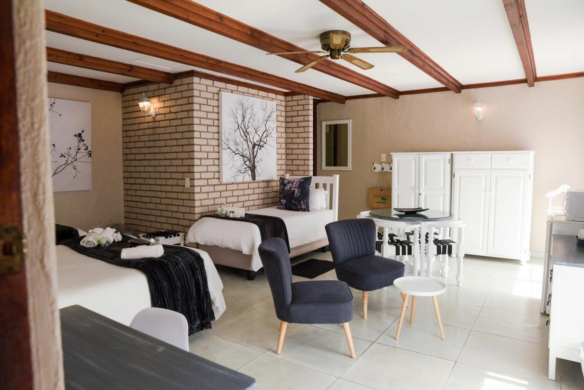 Greenfields Guesthouse & Restaurant Alberton Esterno foto