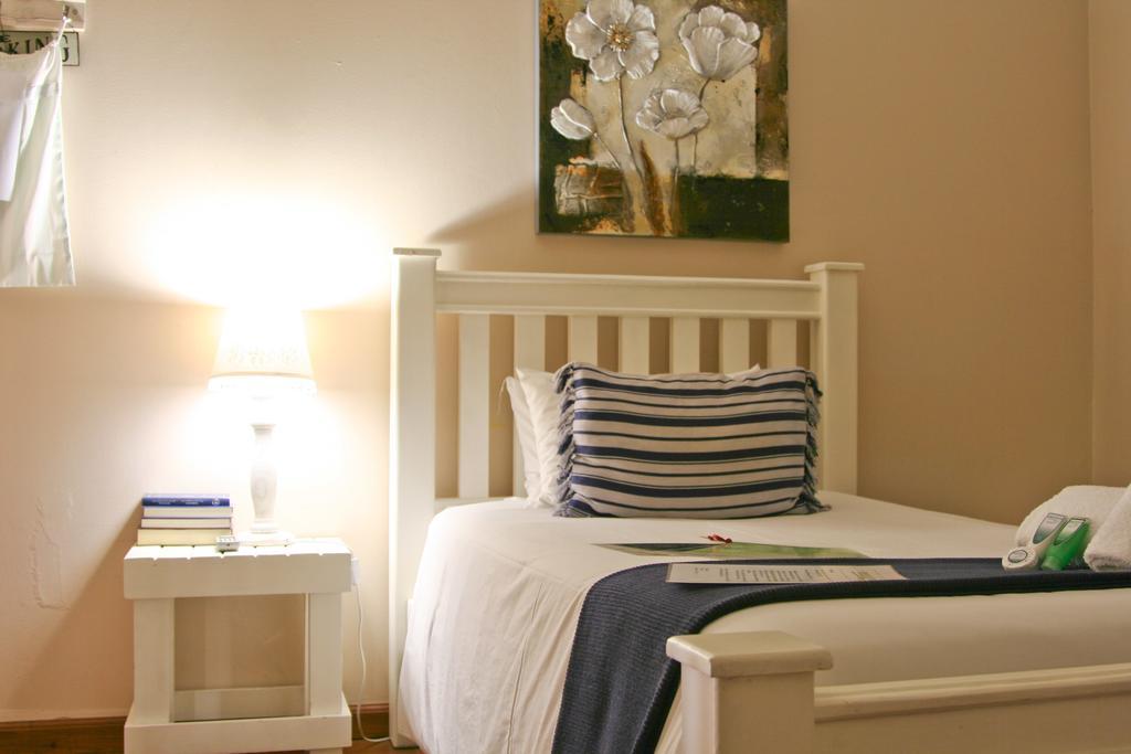 Greenfields Guesthouse & Restaurant Alberton Esterno foto