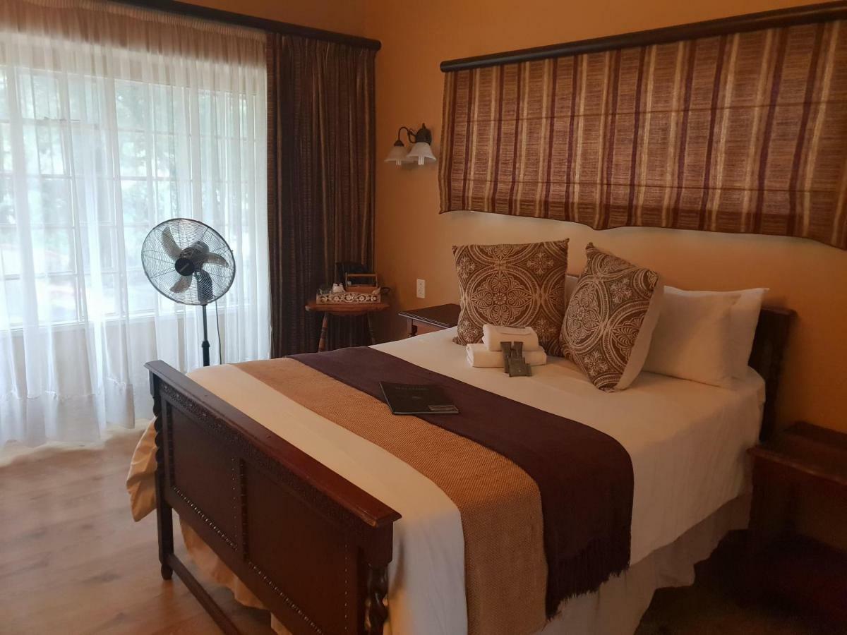 Greenfields Guesthouse & Restaurant Alberton Esterno foto