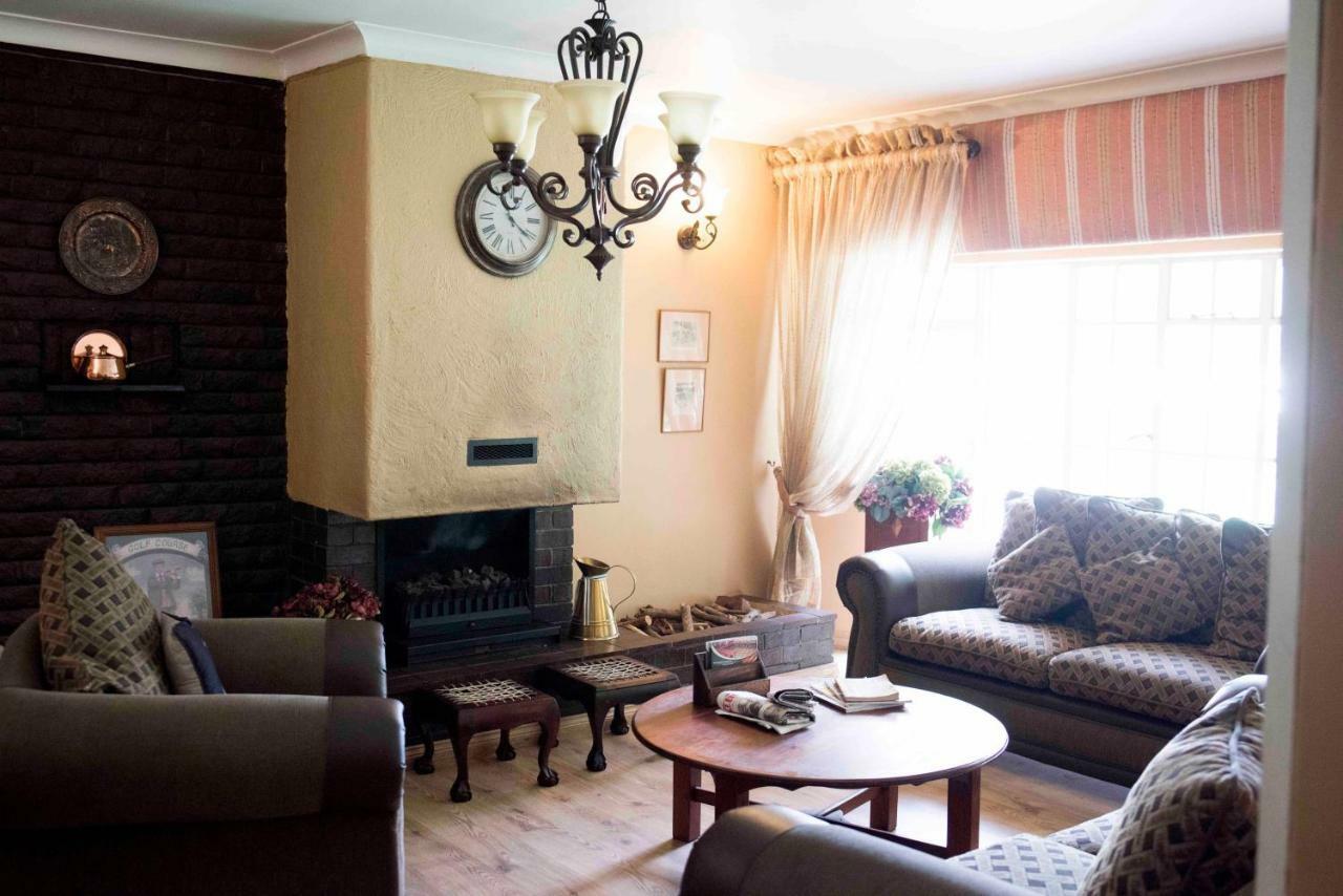 Greenfields Guesthouse & Restaurant Alberton Esterno foto