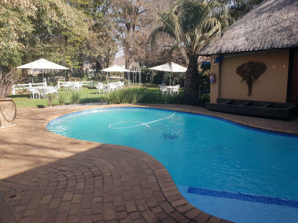 Greenfields Guesthouse & Restaurant Alberton Esterno foto
